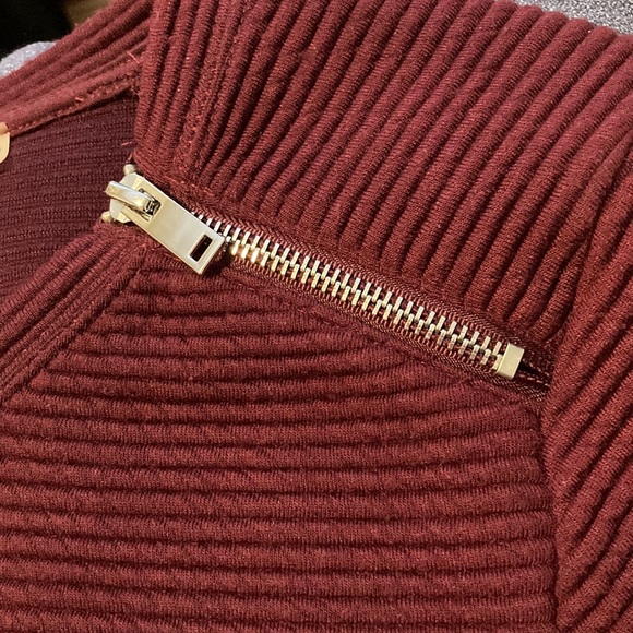 Top - Picture 3 of 3